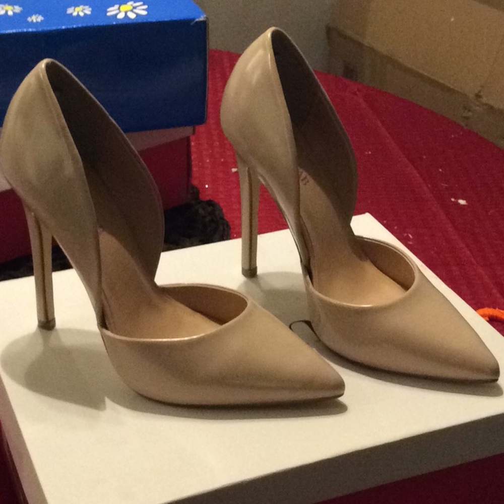 Nude heels